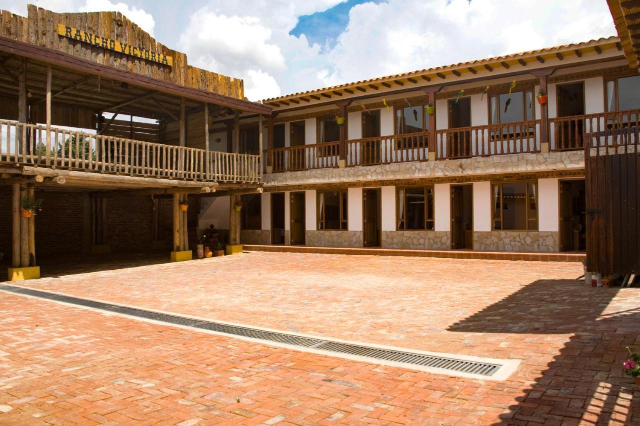 Hotel Villa Alegria Sáchica Eksteriør bilde